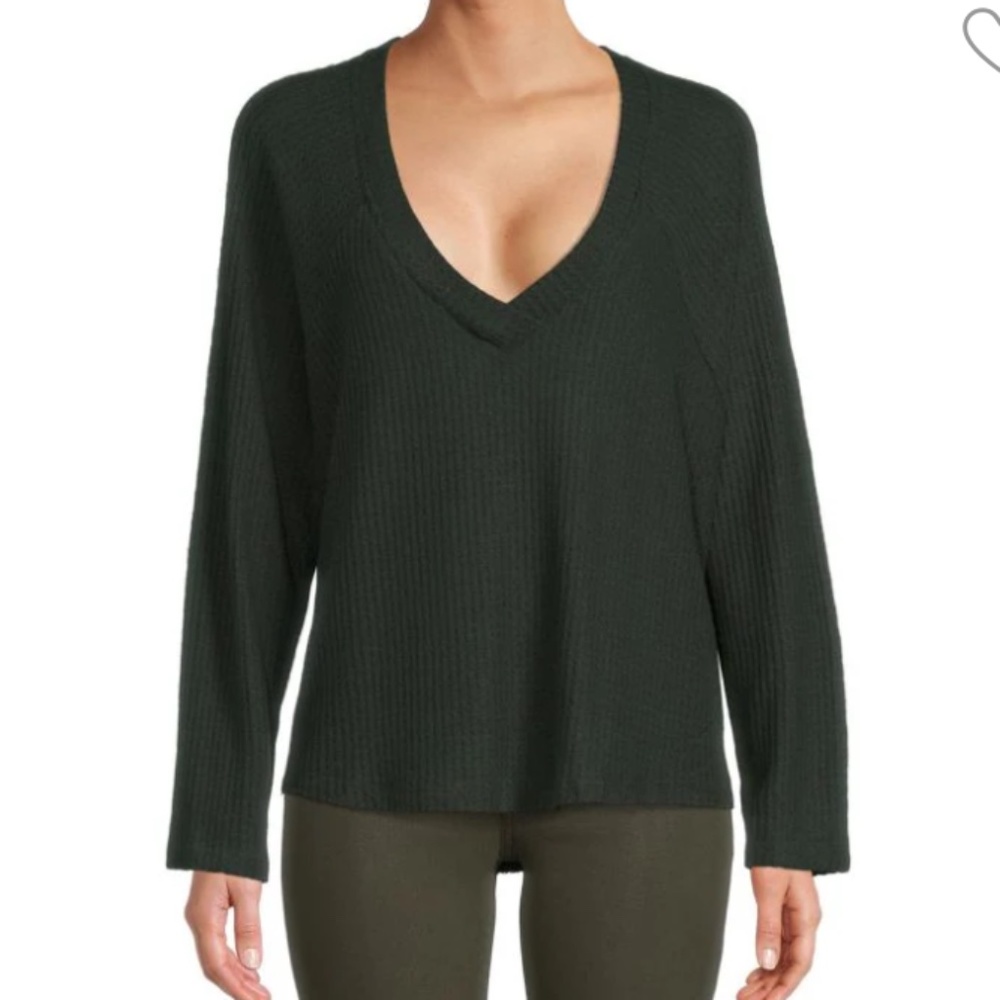 NWT Thermal Top oversized lightweight